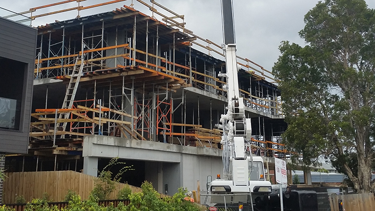 Lifting form-work up in Bentleigh